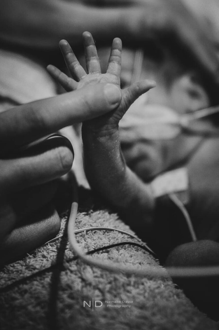 Toen ik 25 weken zwanger was, kreeg ik een infectie. Voor mijn eigen veiligheid en die van mijn kind, moest ik bevallen.